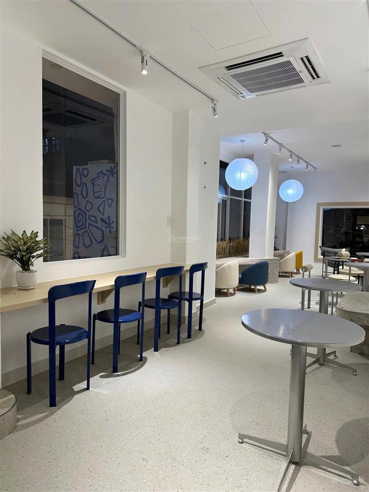 Cho thuê mbkd 40m2 giáp quận 1