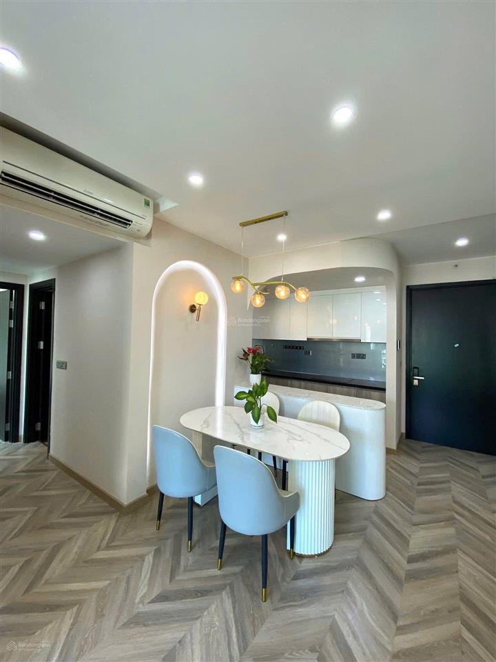 Bán feliz en vista  căn góc 2pn nhà đẹp 10 tỷ bao thuế phí  đã có sổ