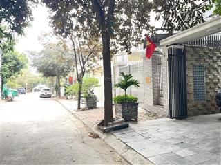 Đất phân lô lk khu 31ha, tt trâu quỳ, 48 tỷ, 280m2  mt 12m vỉa hè rộng. sát vin ocean park 1.