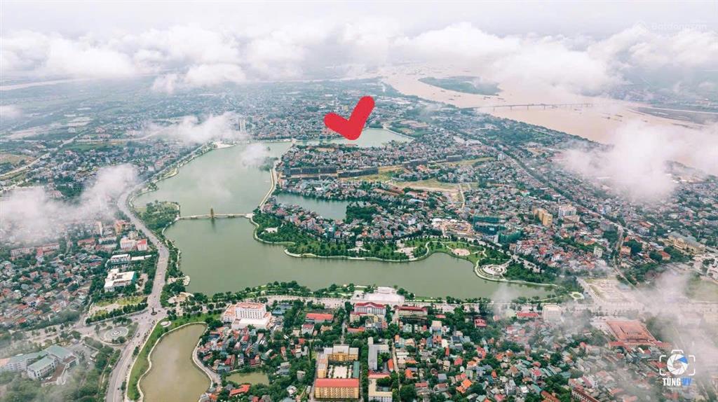 Siêu phẩm đất mặt hồ công viên văn lang  view sân golf nổi bật việt trì