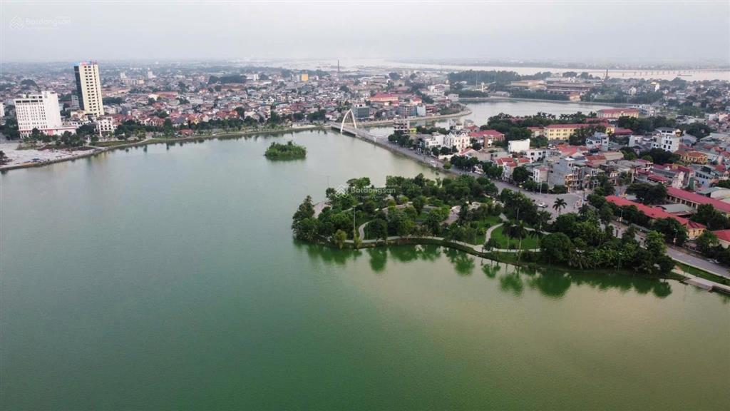 Siêu phẩm đất mặt hồ công viên văn lang  view sân golf nổi bật việt trì