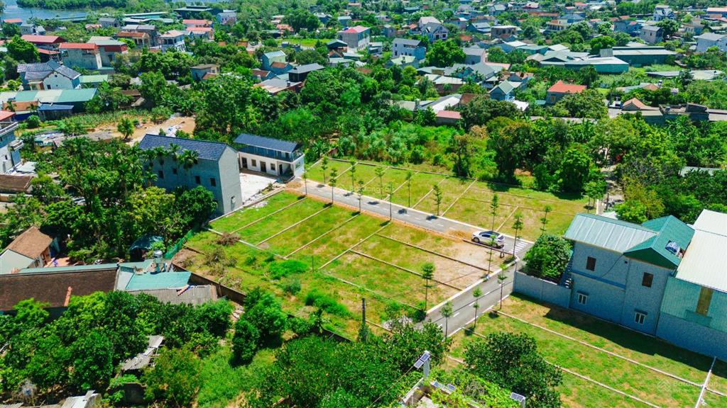 Đất nền sát nhà máy in tiền phú cát, hòa lạc giá đầu tư