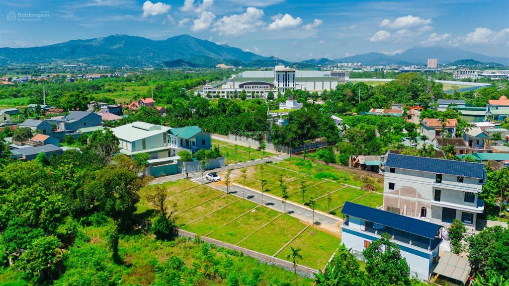Đất nền sát nhà máy in tiền phú cát, hòa lạc giá đầu tư