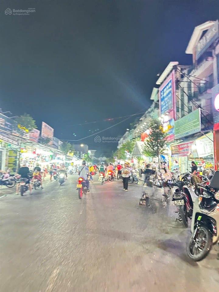 Bán nhà riêng tại đường h5, phường thới hòa, bến cát, bình dương, 9,2 tỷ, 300m2