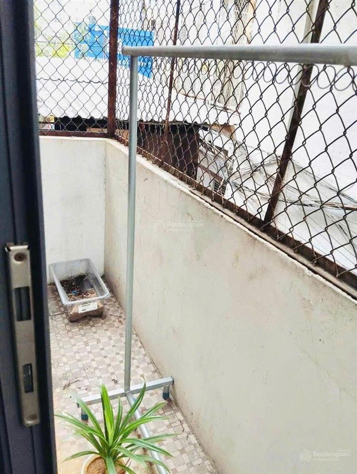 Bán nhà căn hộ dịch vụ vị trí đẹp trung tâm bình thạnh