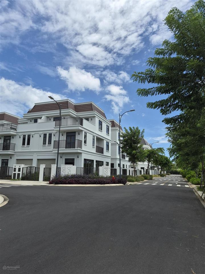 Bán biệt thự la vida residences vũng tàu, đã có sổ hồng, 3 mặt có sân vườn