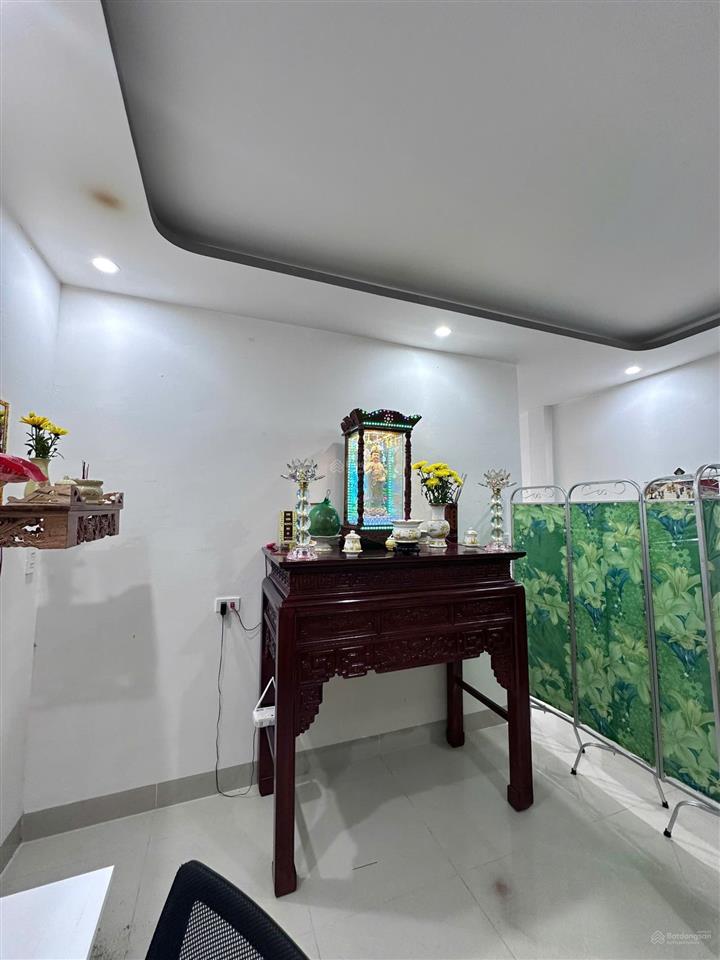 Bán nhà 2 mặt kiệt đà sơnô tô 7 chỗ vào đcsổ hồng sẵnnhà mới ở được 1,5 năm,nội thất full caocấp