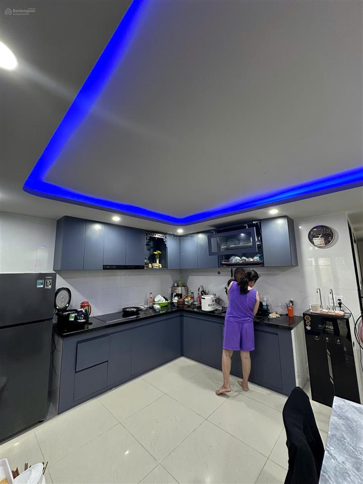 Bán nhà 2 mặt kiệt đà sơnô tô 7 chỗ vào đcsổ hồng sẵnnhà mới ở được 1,5 năm,nội thất full caocấp