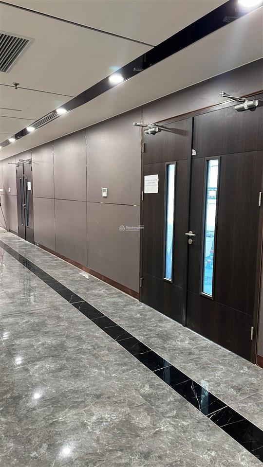 Cho thuê mặt bằng văn phòng hạng a tại vinaconex diamond tower, phố bạch mai