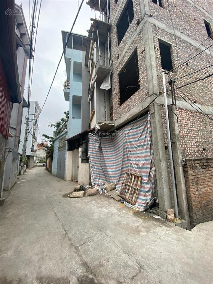 Bán nhà trịnh văn bô 42m2  lô góc  6,6 tỷ  ô tô chạy quanh nhà  mặt tiền 4,2m