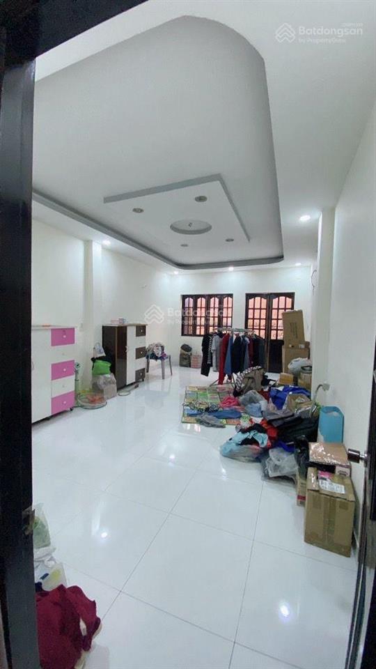 Bán nhà 3 tầng mặt tiền đường quốc lộ 22, p.trung mỹ tây q.12  60m2  4pn  giá chỉ 6.8tỷ tl