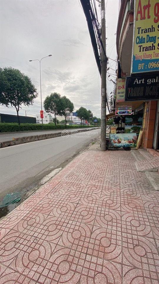 Bán nhà 3 tầng mặt tiền đường quốc lộ 22, p.trung mỹ tây q.12  60m2  4pn  giá chỉ 6.8tỷ tl