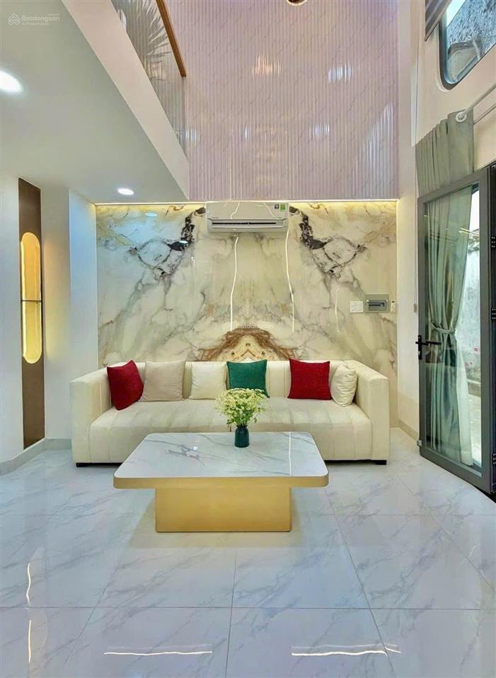 Tôi cần bán gấp nhà ở vòng xoay điện biên phủ  54.5m2  sổ hồng riêng chính chủ tên tôi