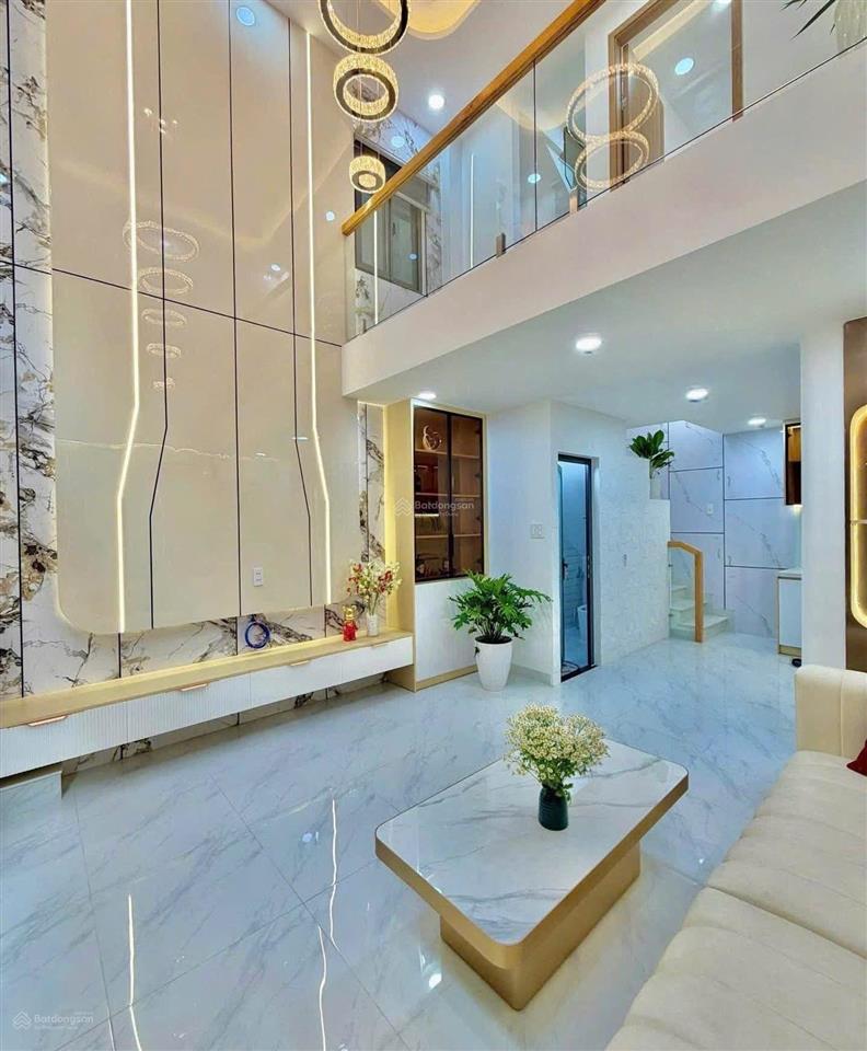 Tôi cần bán gấp nhà ở vòng xoay điện biên phủ  54.5m2  sổ hồng riêng chính chủ tên tôi