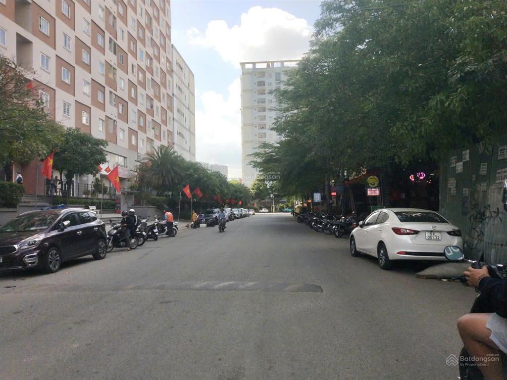 Bán nhà 3 tầng cây keo giá tốt khu vực  thủ đức