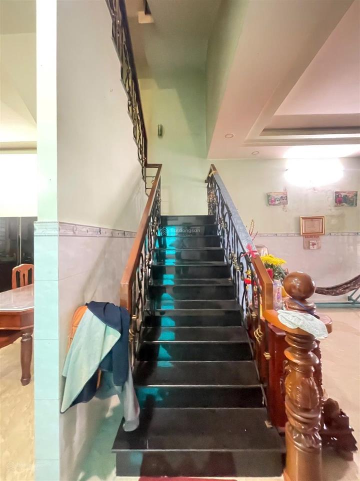 Nhà mặt tiền đường 3pn, 2wc, 147m2 tại đường số 2, tăng nhơn phú b, thủ đức, 9,99 tỷ