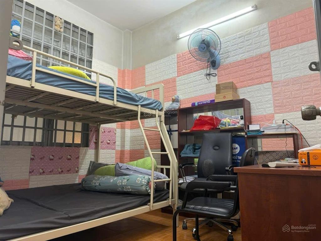 Nhà đường 109 96m2 3 tầng 8.6ty hẻm 9m nhà đẹp gần chợ 339