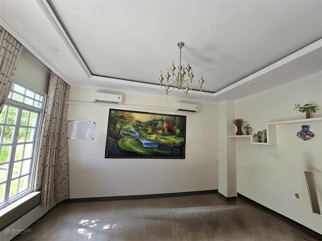 Bán nhà phố compound cao cấp khu lucky dragon, đỗ xuân hợp, 102m2 15 tỷ