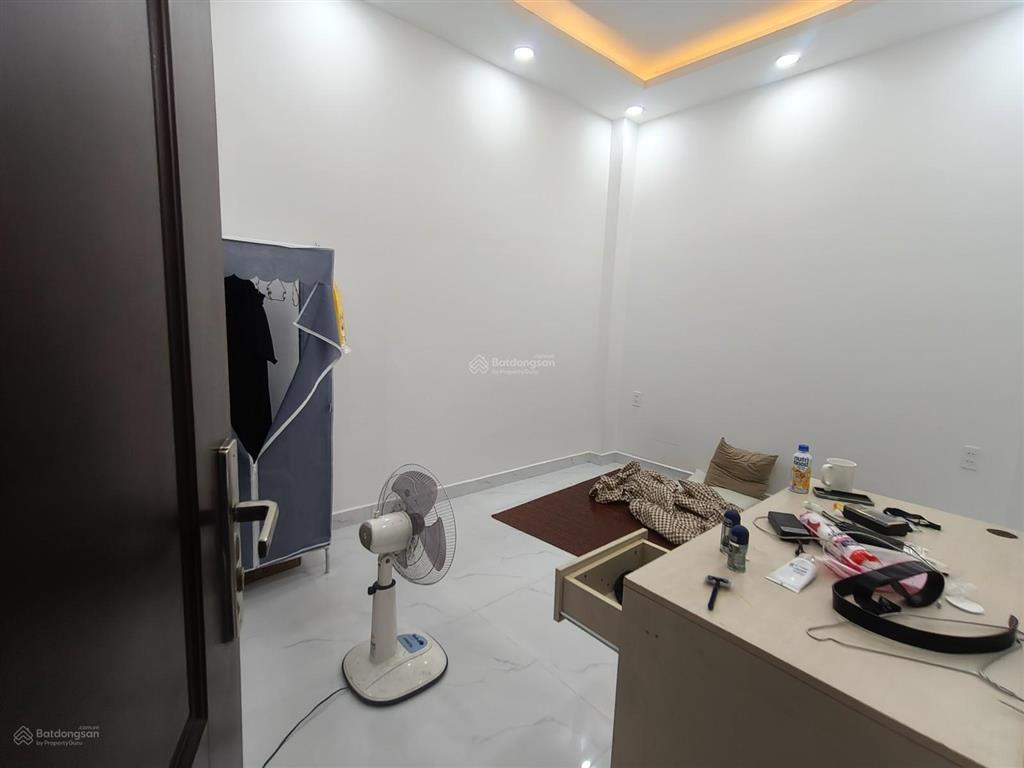 Bán gấp nhà mặt phố 4,6 tỷ, 55m2 tại đường số 6, p long trường, q.thủ đức, hcm