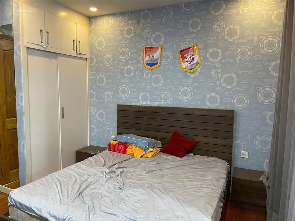 Nhà 4 tầng võ văn hát 59m2 5.5 tỷ 4pn 3wc + phòng thờ nhà mới vào ở ngay