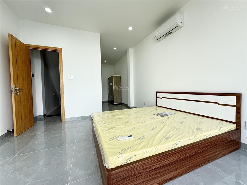 Nhà 5 tầng 52m2 5tỷ68 đường số 1 long trường nhà mới tinh tặng full nội thất