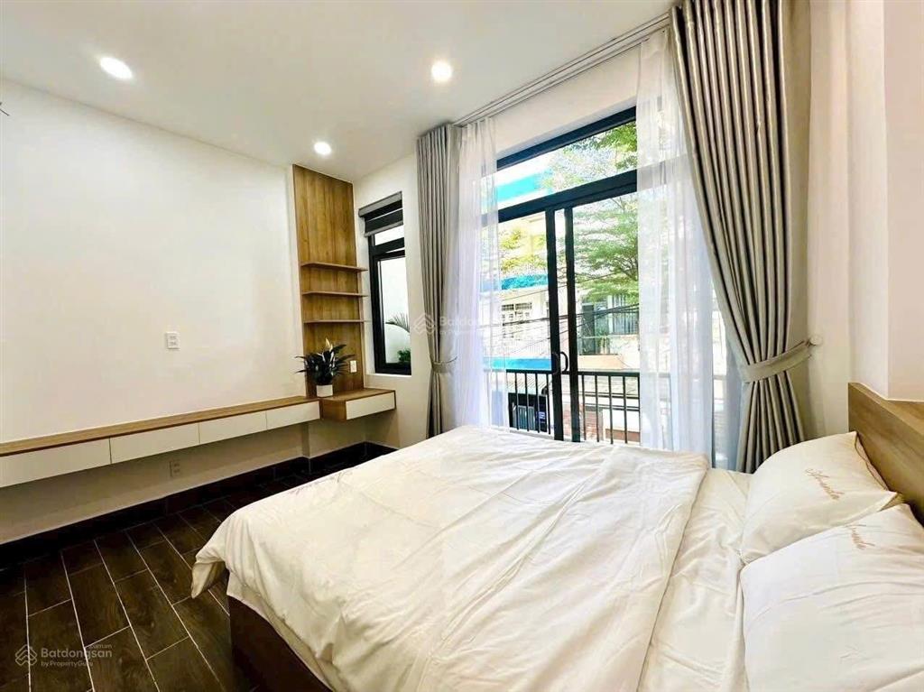Nhà 4 tầng 50m2 mới 4pn đường số 8 trường thạnh giao full nội thất