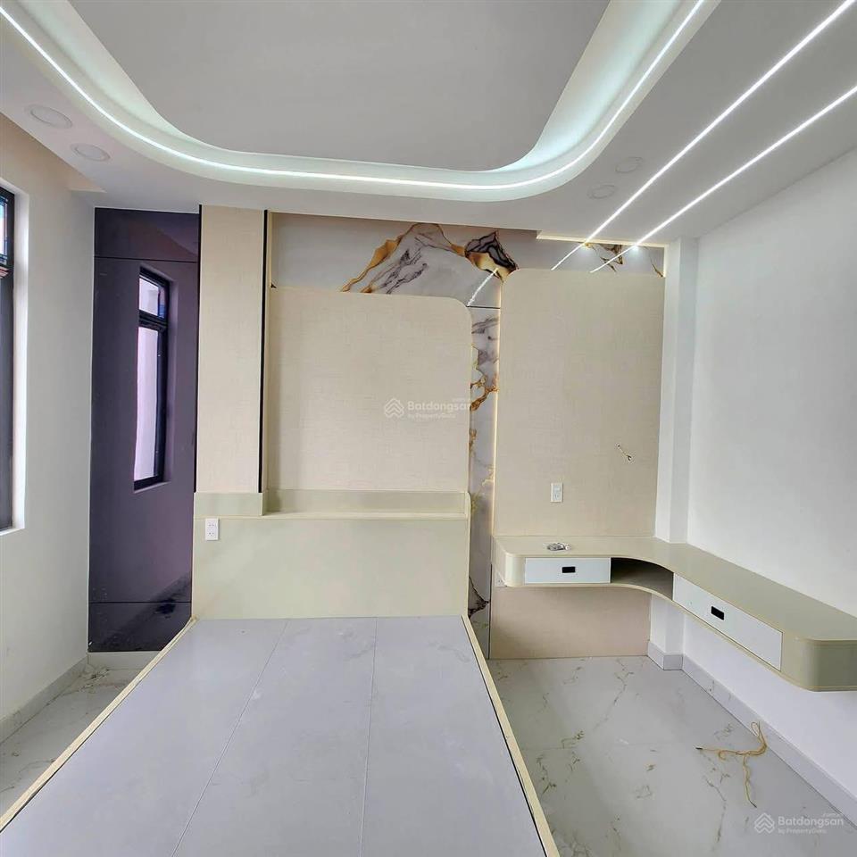 Nhà 4 tầng 52m2 mới cực đẹp 4pn 6tỷ đường số 1 long trường