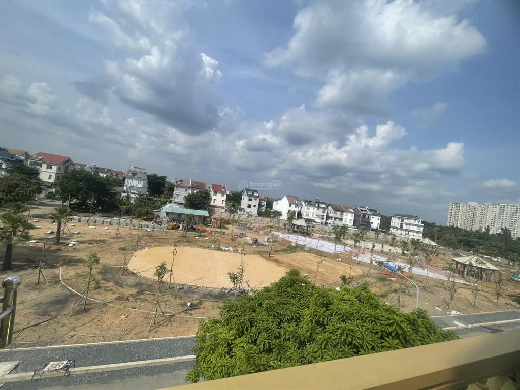 Biệt thự 27tỷ kdc gia hoà 200m2(10x20) mới xây dựng