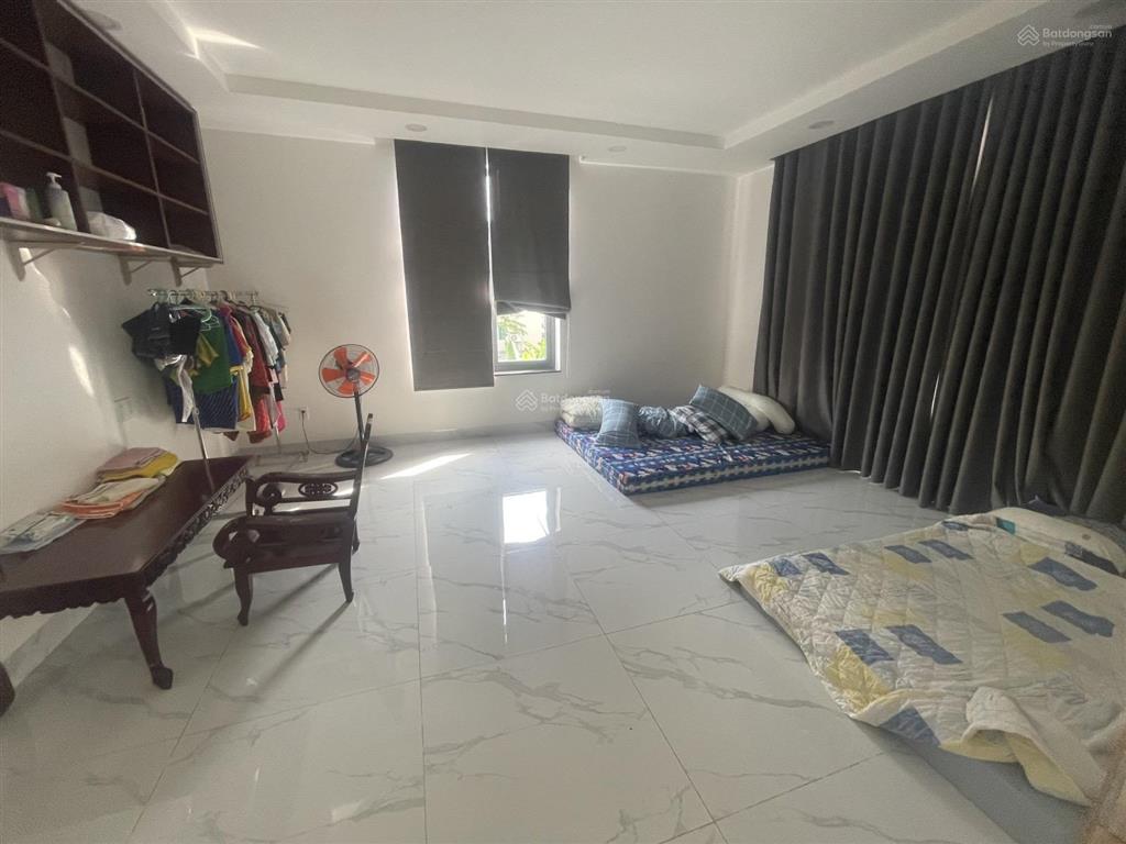 Biệt thự 27tỷ kdc gia hoà 200m2(10x20) mới xây dựng