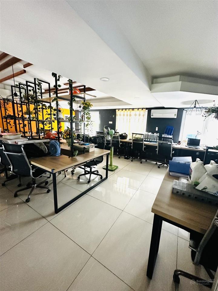 Biệt thự lô góc khu dân cư gia hoà 43tỷ 250m2 5tầng