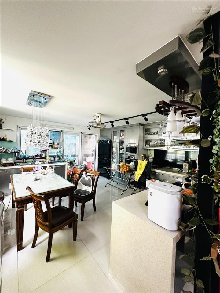 Biệt thự lô góc khu dân cư gia hoà 43tỷ 250m2 5tầng