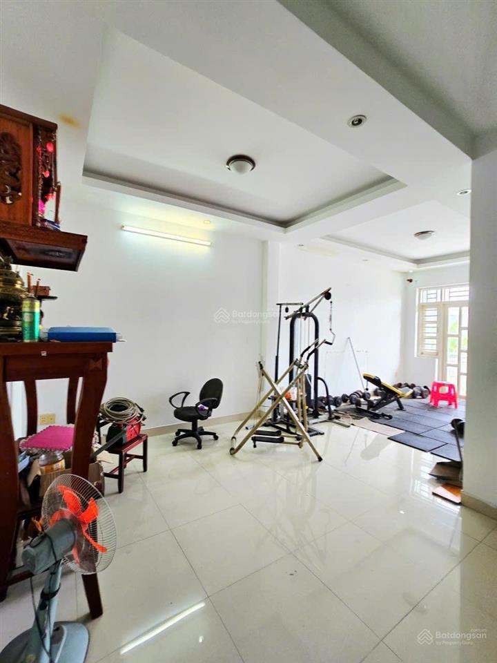 Bán nhà 74m2 2 tầng gần chợ long trường giá 5tỷ7 hẻm xe hơi