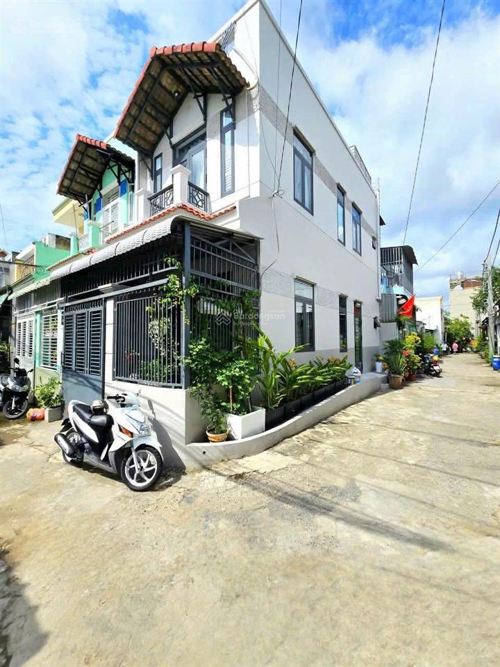 Nhà long trường 83m2 2 tầng 4tỷ9 nhà mới đẹp