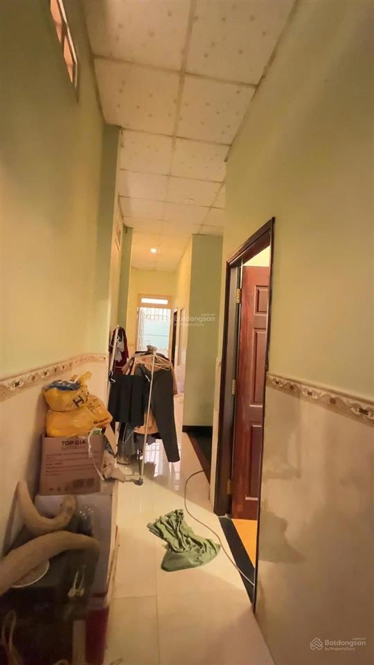 Nhà 2 tầng 70m2 giá 4tỷ5 lã xuân oai long trường