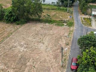 Bán lô đất mặt tiền nguyễn thị nhia cách ql22 400m gần bệnh viện đa khoa củ chi giá 1 tỷ 250 tl.