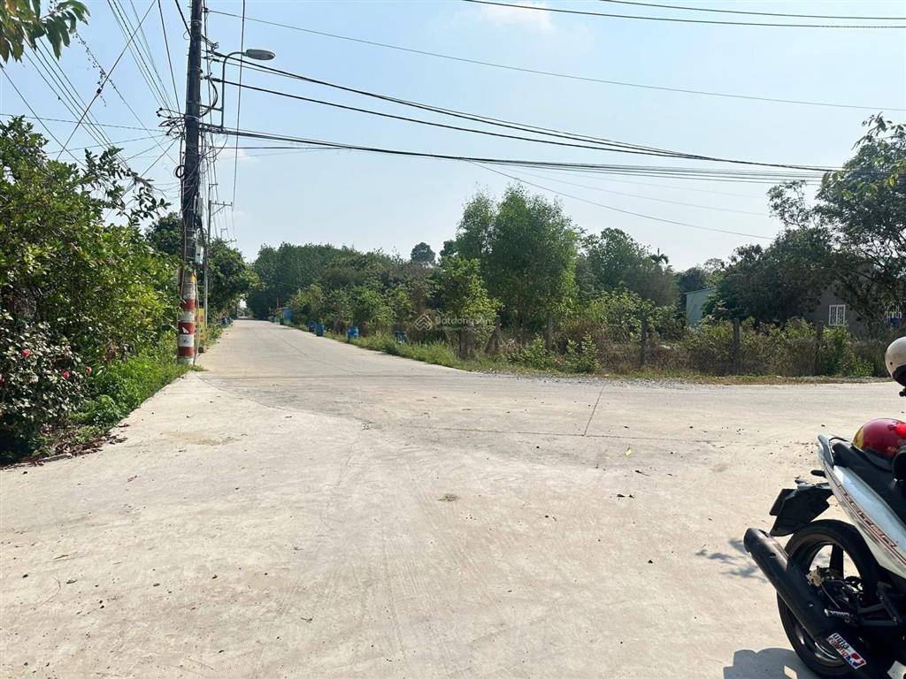 Tôi chính chủ cần bán lô đất ngay kcn tây bắc tân an hội củ chi 9 dài 14 full thổ cư giá 1 tỷ 680