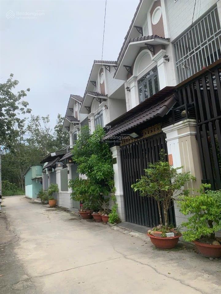 Tôi cần bán nhà 6.5x13.5 có 82,7m2 thổ cư xã tân thạnh đông giá 1 tỷ 680 còn thương lượng