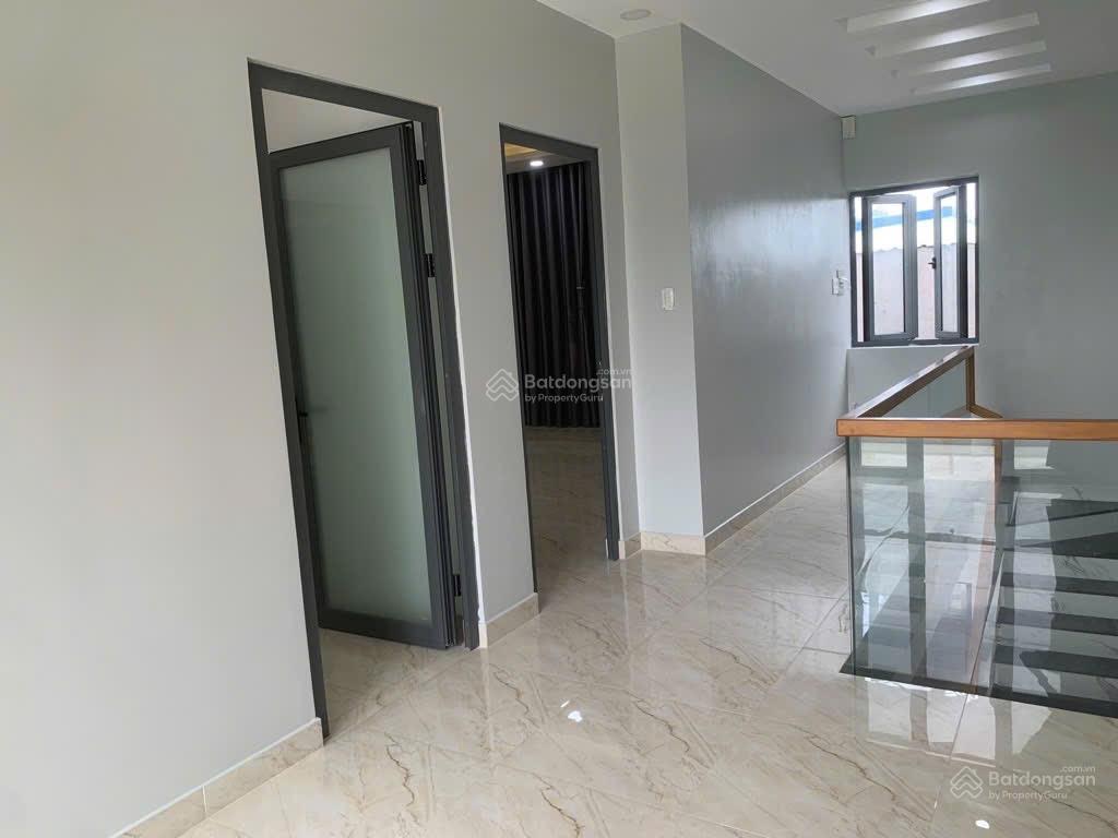 Tôi cần bán nhà 6.5x13.5 có 82,7m2 thổ cư xã tân thạnh đông giá 1 tỷ 680 còn thương lượng