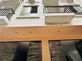 Bán toà nhà chdv gà đẻ trứng vàng  ngõ thông kinh doanh  ô tô đỗ cửa  20m ra phố  tt tây hồ