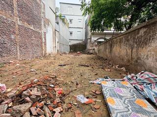 Bán đất mặt ngõ lạc long quânthông tứ tung  ra võ chí công  gần ô tô tránh  mặt tiền rộng 