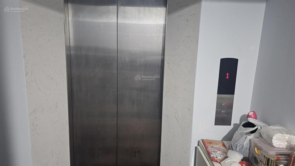 Bán nhà siêu phẩm 6 tầng thang máy mặt phố trung phụng đđ kinh doanh ngày đêm,tiềm năng tăng giá