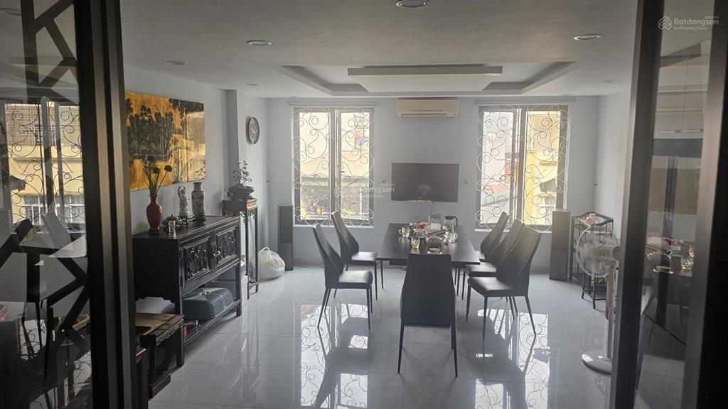 Bán nhà siêu phẩm 6 tầng thang máy mặt phố trung phụng đđ kinh doanh ngày đêm,tiềm năng tăng giá