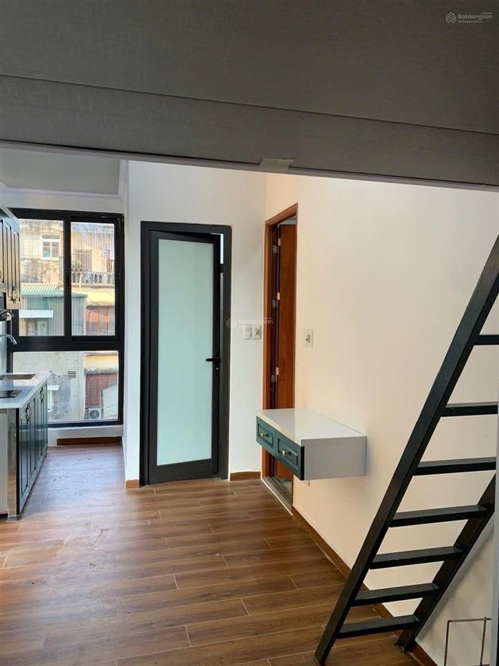 Bán toà nhà văn phòng mp pháo đài láng 7 tầng thang máykinh doanh đỉnh gần phố nguyên hồng  nct