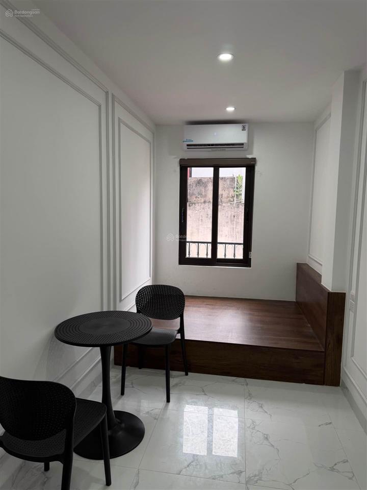 Bán căn hộ dịch vụ  trung tâm đống đa mặt ngõ  ngõ thông  dòng tiền  nhà
mới  nội thất đẹp 