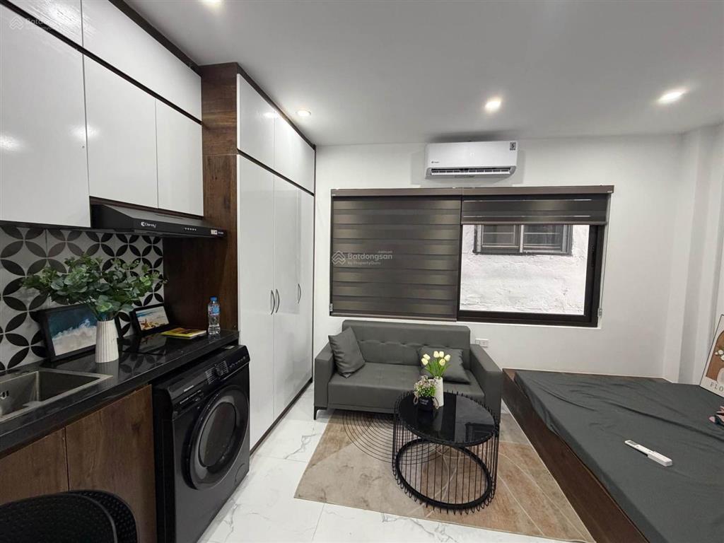 Bán căn hộ dịch vụ  trung tâm đống đa mặt ngõ  ngõ thông  dòng tiền  nhà
mới  nội thất đẹp 