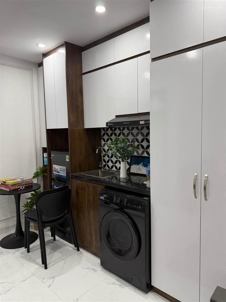 Bán căn hộ dịch vụ  trung tâm đống đa mặt ngõ  ngõ thông  dòng tiền  nhà
mới  nội thất đẹp 