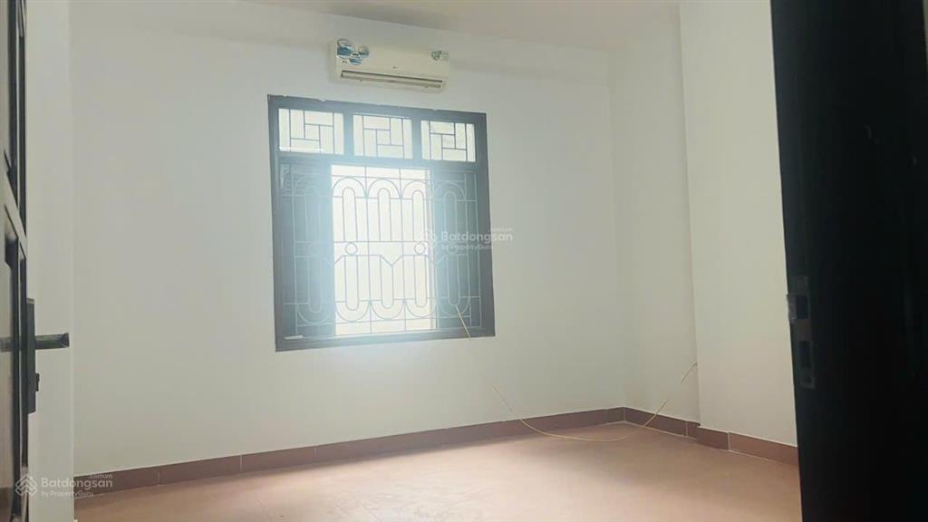 Bán nhà đã sửa chữa  giá đầu tư  nhiều . nhưng gần ngõ ô tô  ngõ 27 tây mỗ
