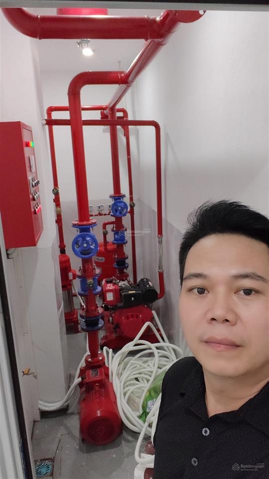 Bán nhà siêu phẩm trung tâm cầu giấydoanh thu khủngphòng đẹp như khách sạnphòng luôn full nhu cầ