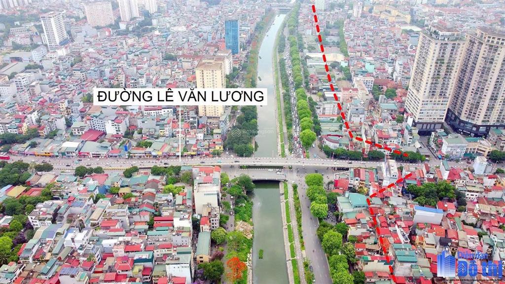 Bán nhà 3 tầng đường láng 125m,giá 21,3 tỷ( 170 triệu/m )sổ đỏ vuông vắn, sẵn giao dịchnhà 3 tầng