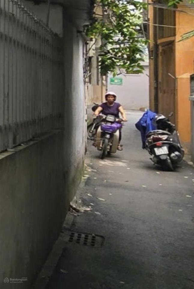 Bán đất phố nhật chiêu tây hồ  1 nhà ra phố  ra hồ tây lộng gió thơ mộng mặt tiền rộng  ngõ t